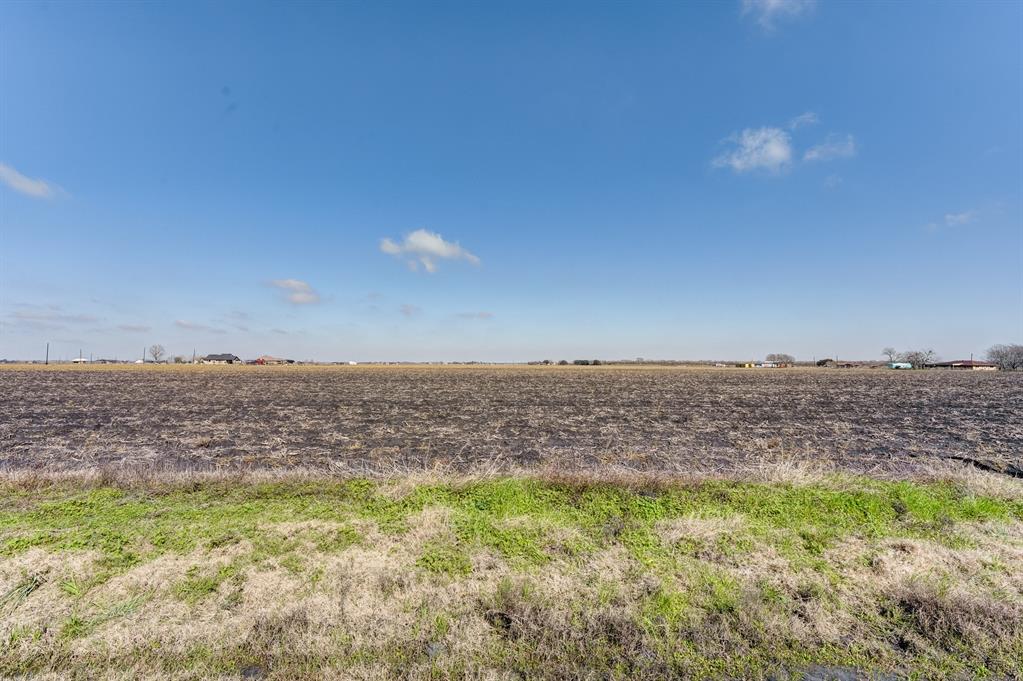 0111 J Y BURNEY ACRES 30 County Line Road, Guy, Texas image 1