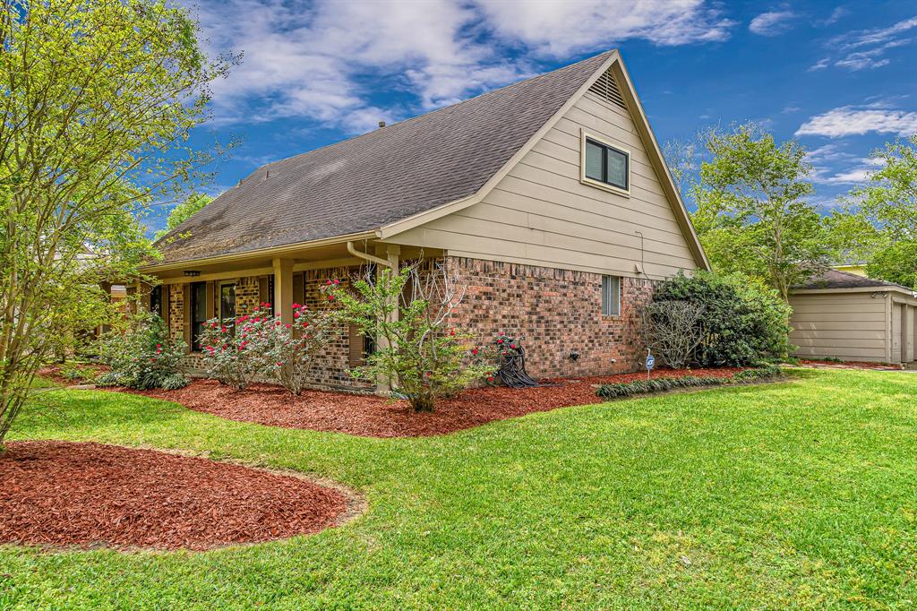 3102 Blue Hills Drive, Missouri City, Texas image 23