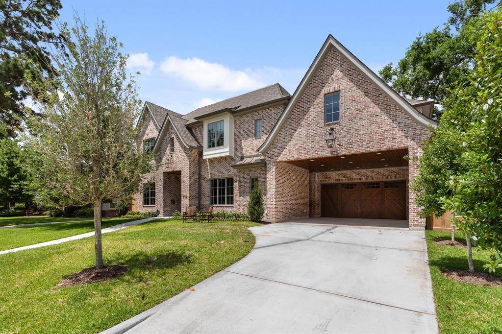 615 Bendwood Drive