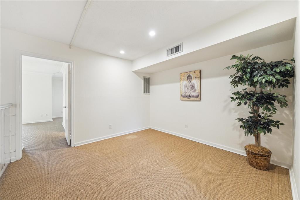 1330 Augusta Drive #6, Houston, Texas image 8