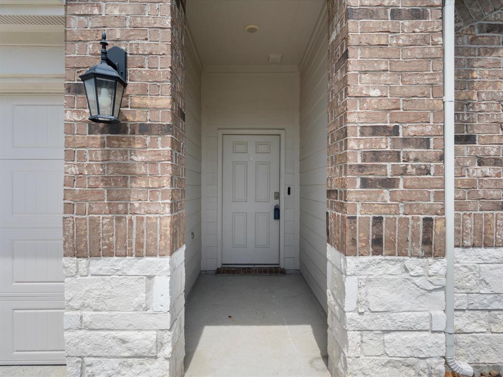 3306 Iron Pine Lane