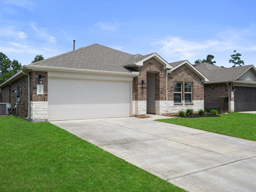 3306 Iron Pine Lane