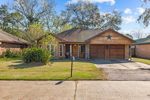 A home in Dickinson