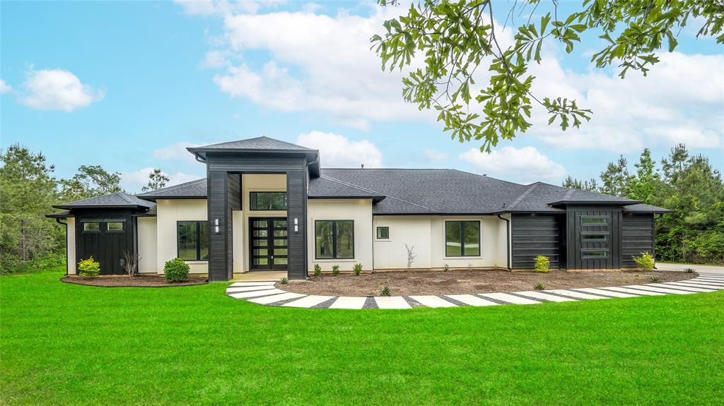 15181 Forest Grove Drive, Willis, Texas image 1
