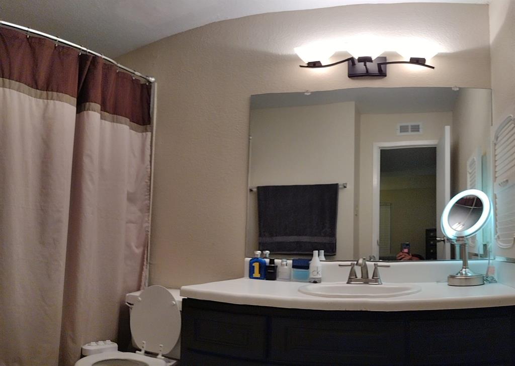 3085 Walnut Bend Lane #12, Houston, Texas image 7
