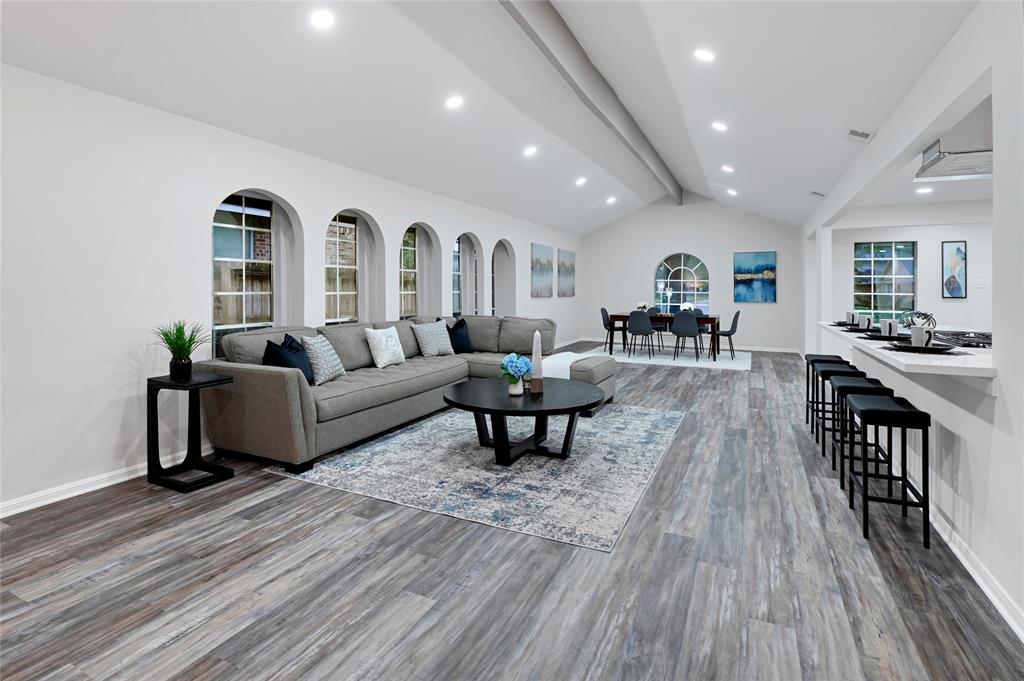 5702 Indigo Street, Houston, Texas image 4