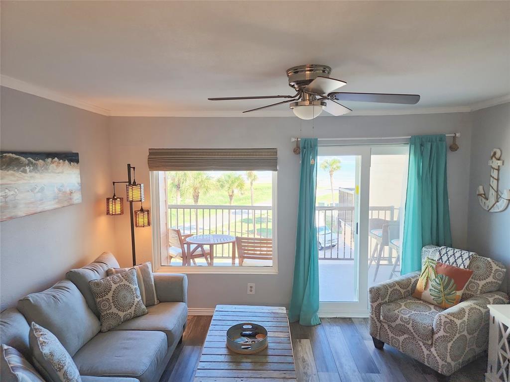 9520 Seawall Boulevard #216, Galveston, Texas image 15