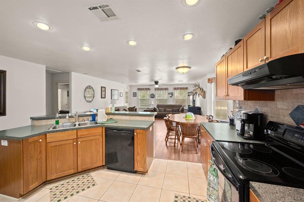 164 Sea Gull Drive Dr, Livingston, Texas image 11