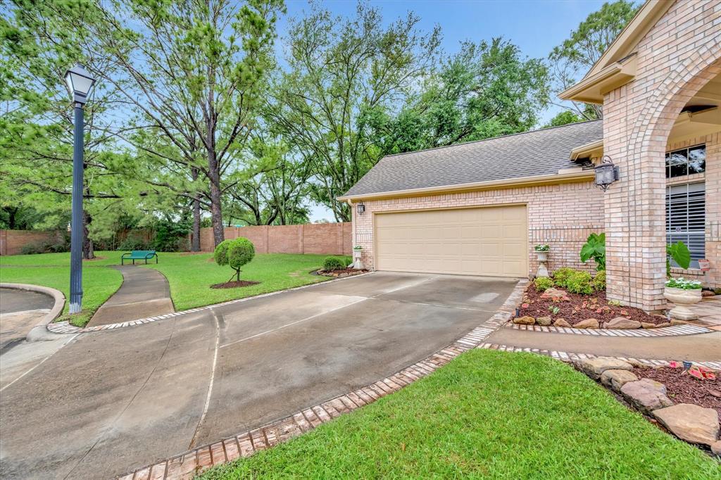 2438 Enchanted Isle Drive