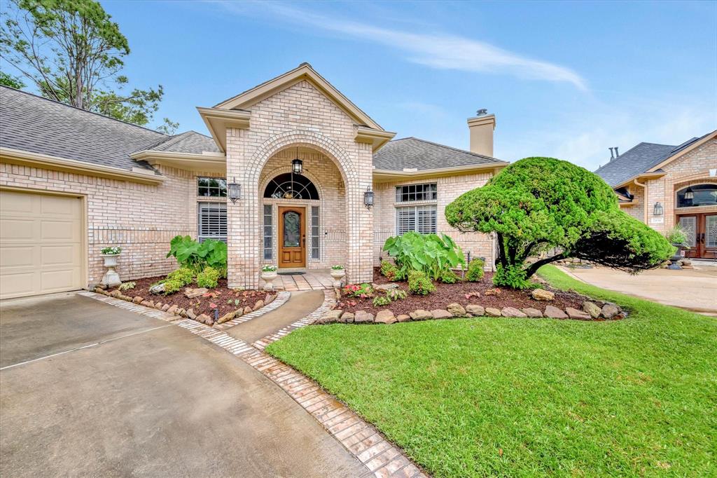 2438 Enchanted Isle Drive