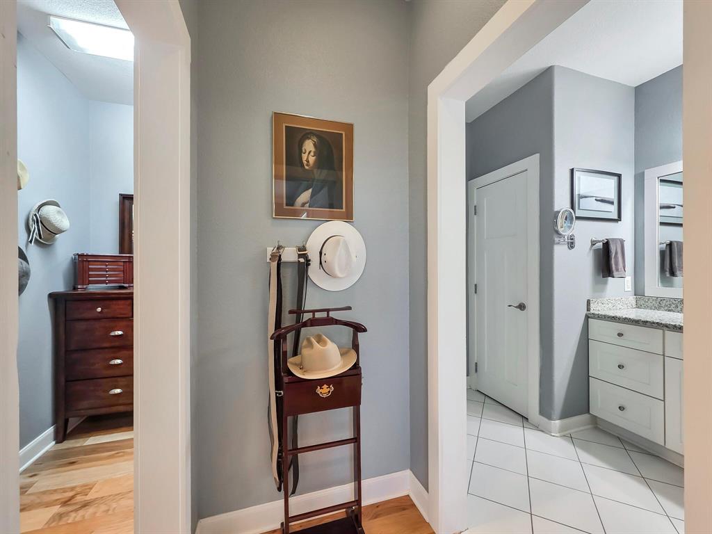 906 Westview, Crystal Beach, Texas image 35