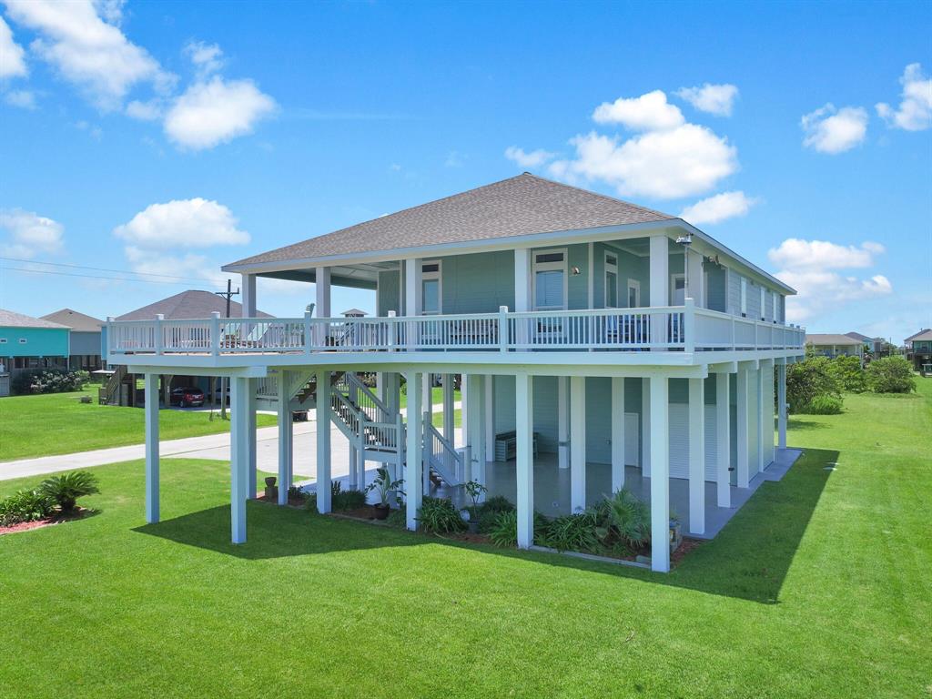906 Westview, Crystal Beach, Texas image 1