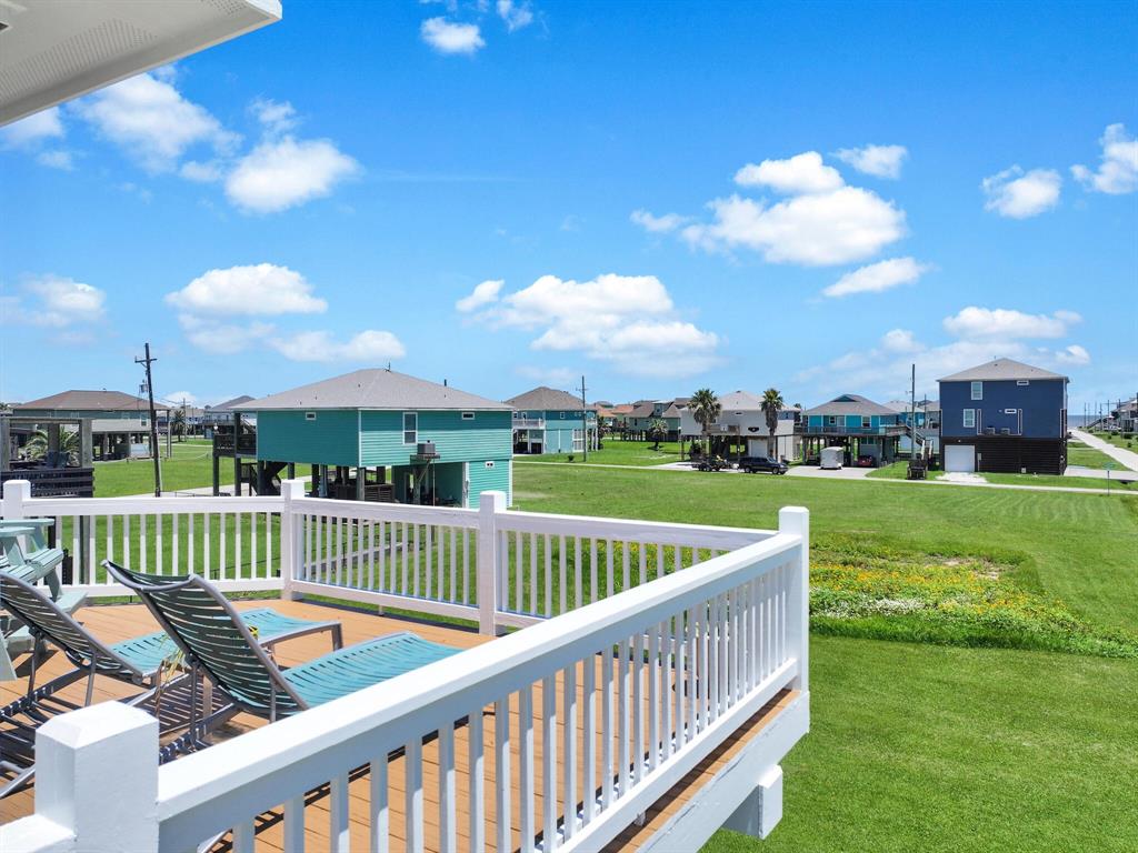 906 Westview, Crystal Beach, Texas image 14