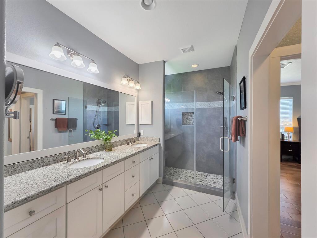 906 Westview, Crystal Beach, Texas image 32