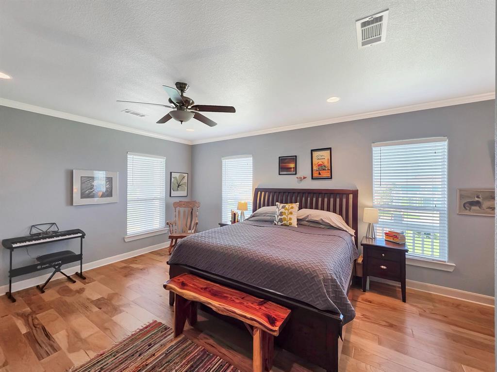 906 Westview, Crystal Beach, Texas image 30
