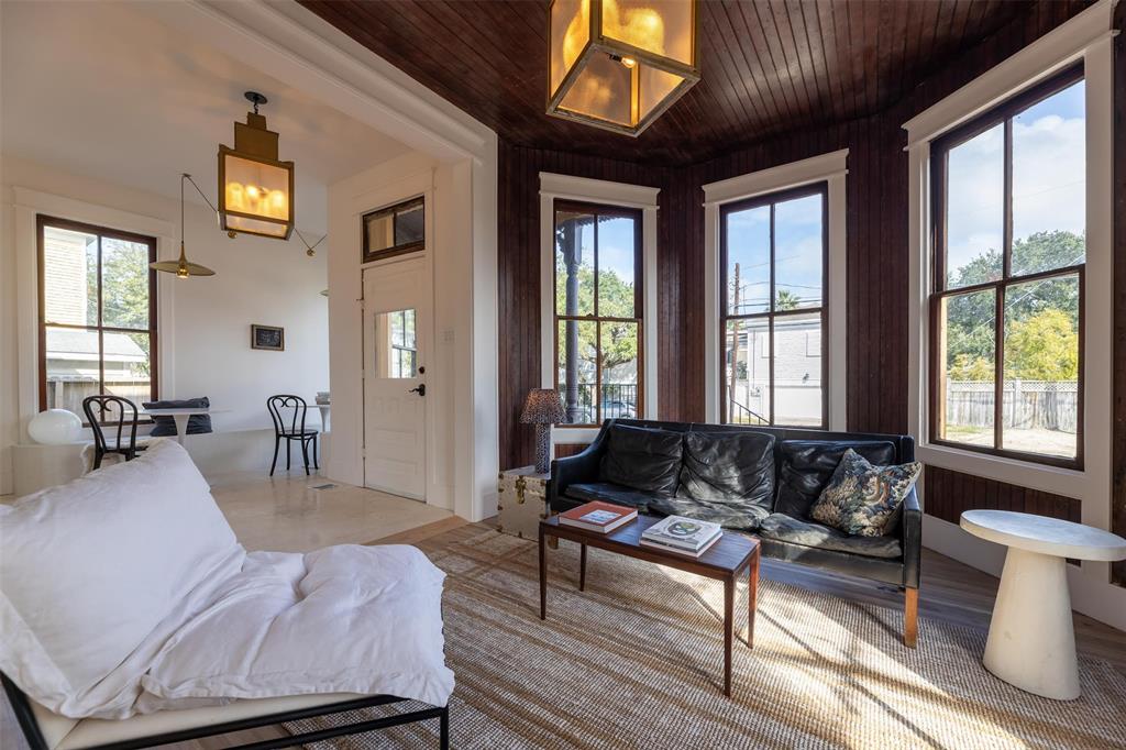 1311 37th Street St, Galveston, Texas image 3