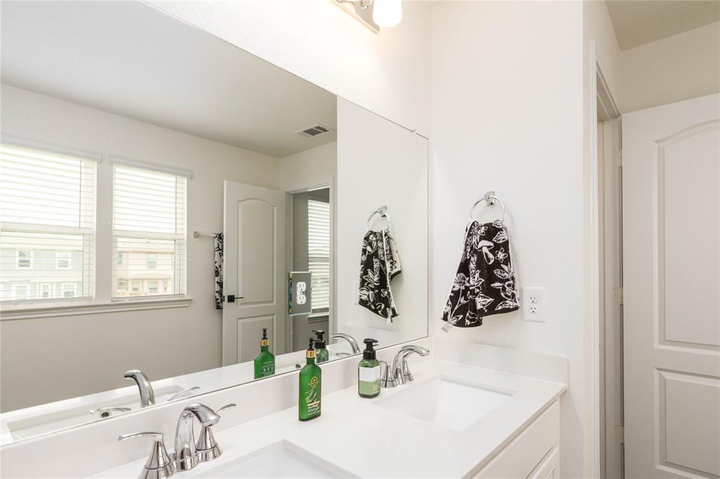 4523 Lally Brook Court, Katy, Texas image 31