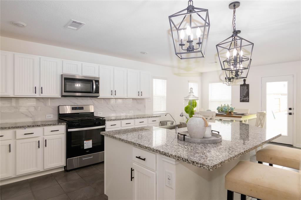 4523 Lally Brook Court, Katy, Texas image 12