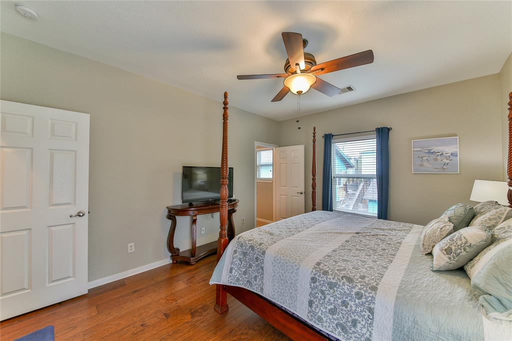 823 Dogwood Road, Clear Lake Shores, Texas image 23