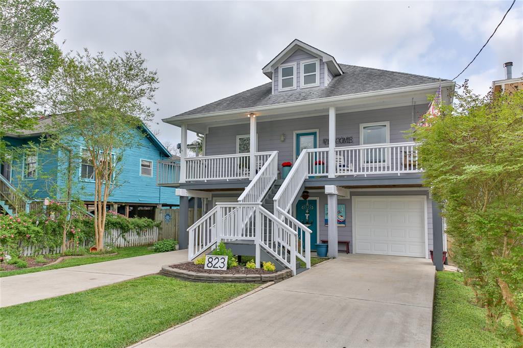 823 Dogwood Road, Clear Lake Shores, Texas image 2