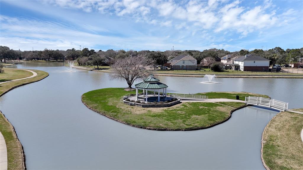 22031 Pearl Lake Drive, Katy, Texas image 32