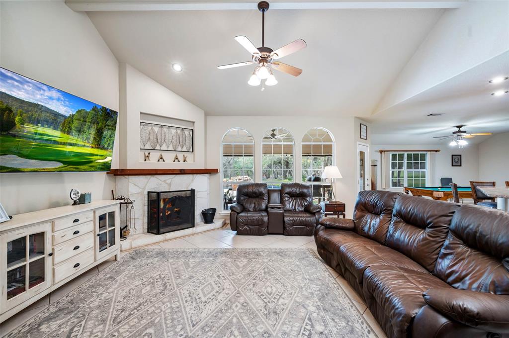 161 N Stallion Estates Drive, Spring Branch, Texas image 9