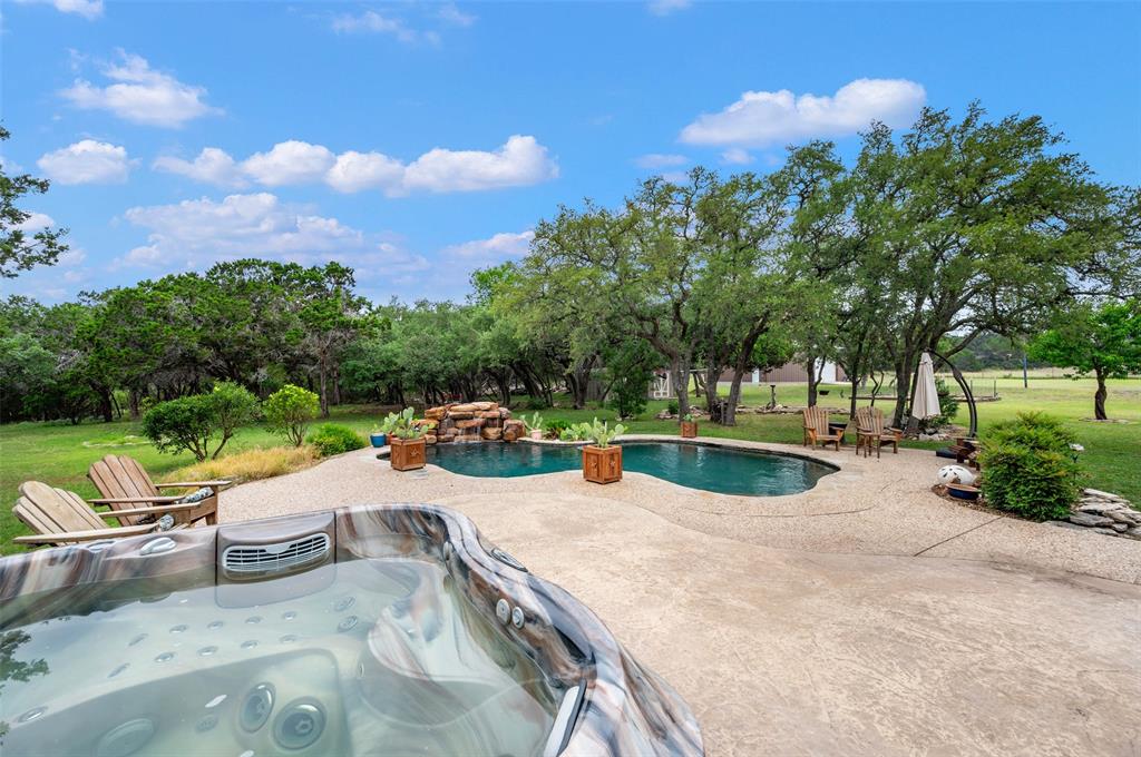 161 N Stallion Estates Drive, Spring Branch, Texas image 31