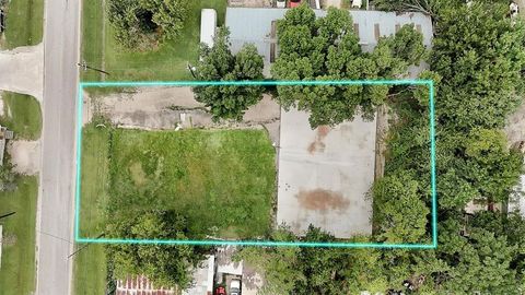 9906 Deer Trail Drive Houston TX 77038