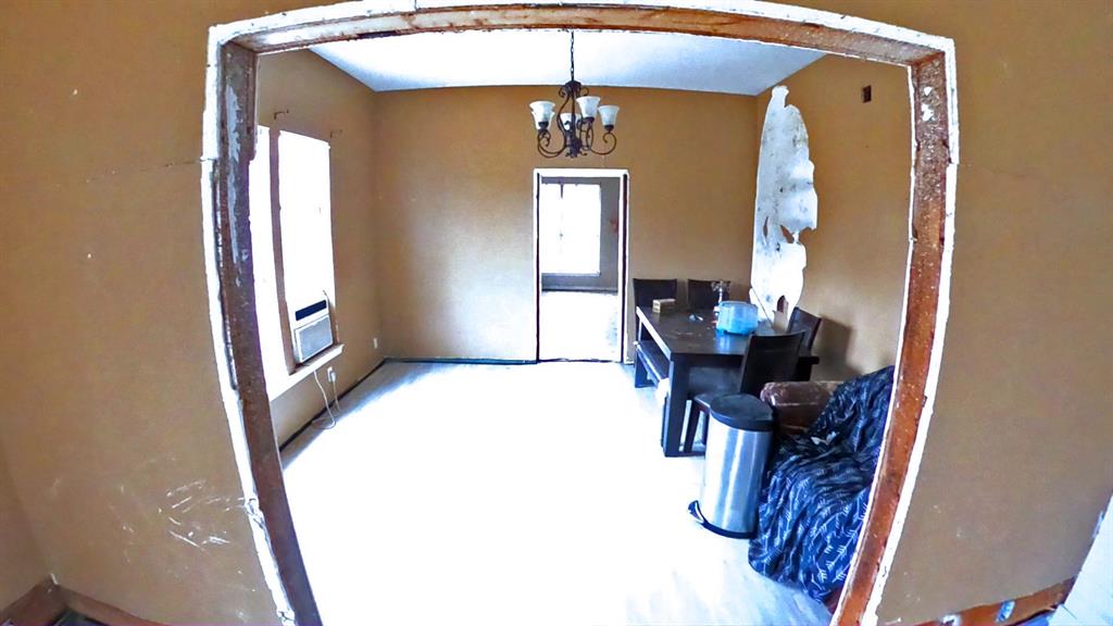 144 N Jeffus Street, Deport, Texas image 13