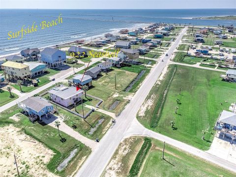 A home in Surfside Beach