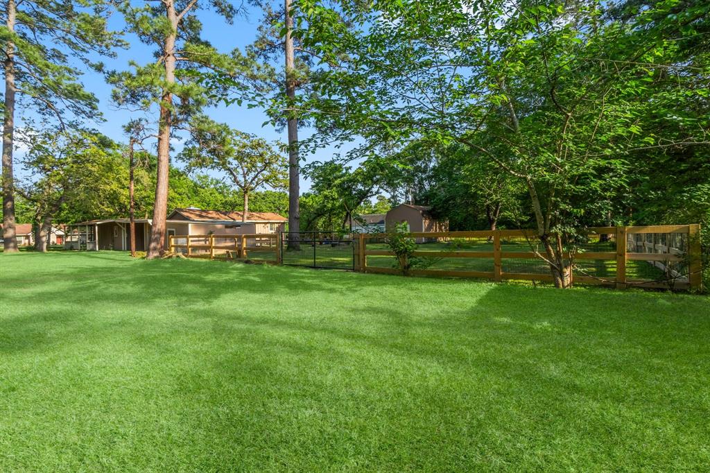 19348 E Lakeshore Drive, Magnolia, Texas image 4