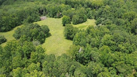 Photo of 1 County Road 2065, Crockett, TX 75835 (MLS # 52789197) Photo of 1 County Road 2065, Crockett, TX 75835 (MLS # 52789197)