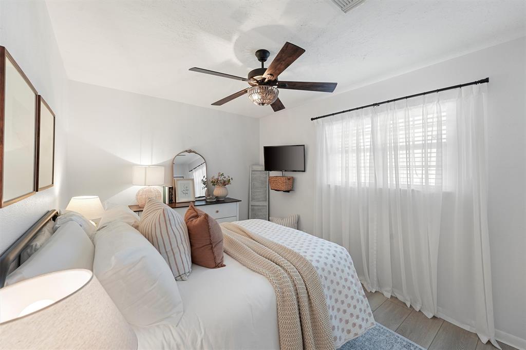 703 Calico Jack Cove, Galveston, Texas image 10