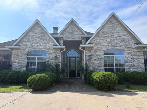 Single Family Residence in Waller TX 30611 Waller Spring Creek Road.jpg