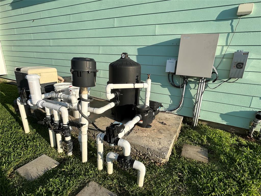 5313 Allen Cay Drive, Texas City, Texas image 34