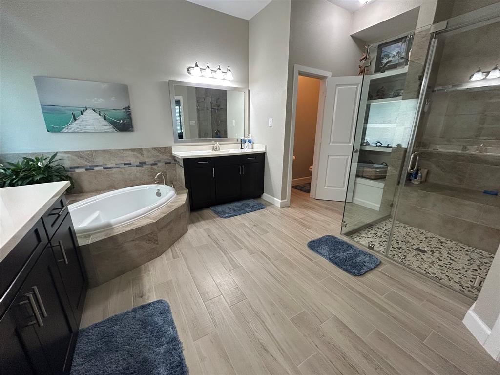 5313 Allen Cay Drive, Texas City, Texas image 28