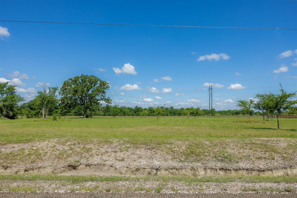 6781 Atakapan Trail, Bedias, Texas image 2