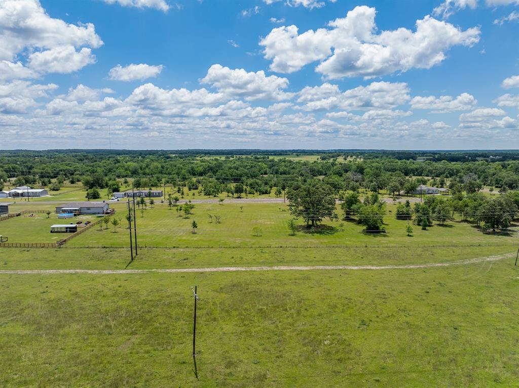 6781 Atakapan Trail, Bedias, Texas image 9