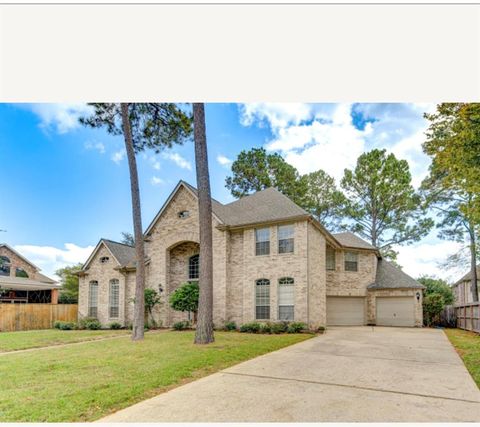 Single Family Residence in Houston TX 4715 Kings Way.jpg