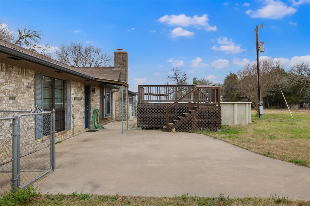 1252 County Road 106, Paige, Texas image 20