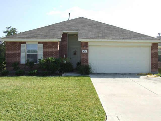 4938 Winding View Lane, Humble, Texas image 1