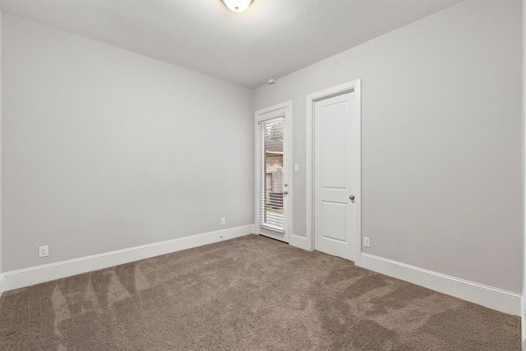 6931 Harvest Lane, Katy, Texas image 32