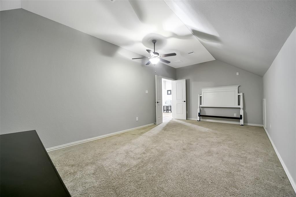 12910 Picket Hills Lane, Humble, Texas image 35