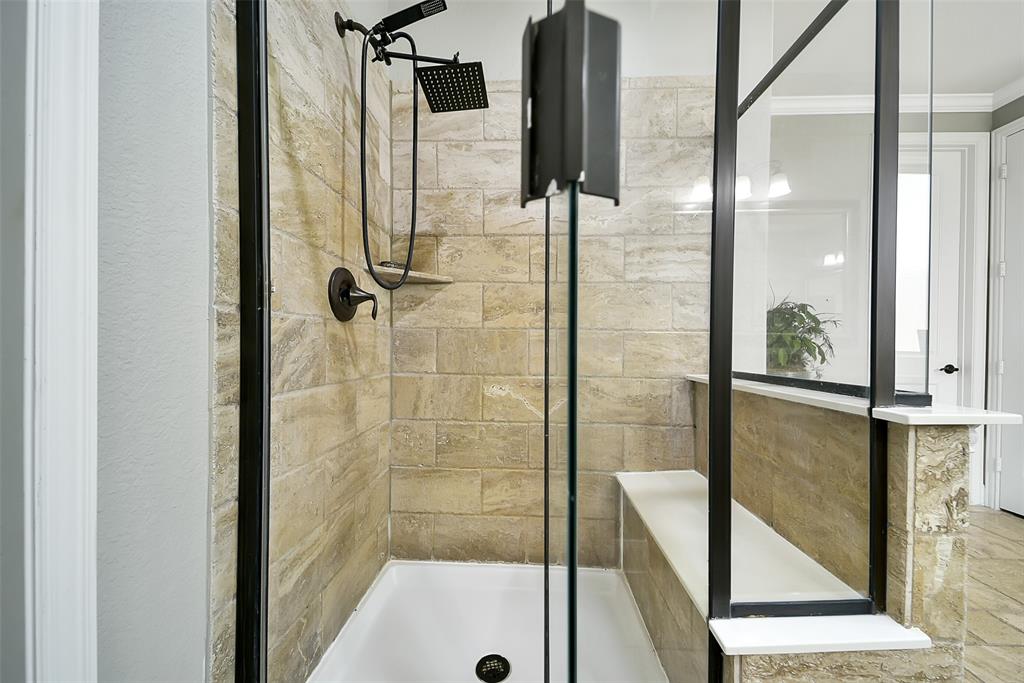 12910 Picket Hills Lane, Humble, Texas image 29