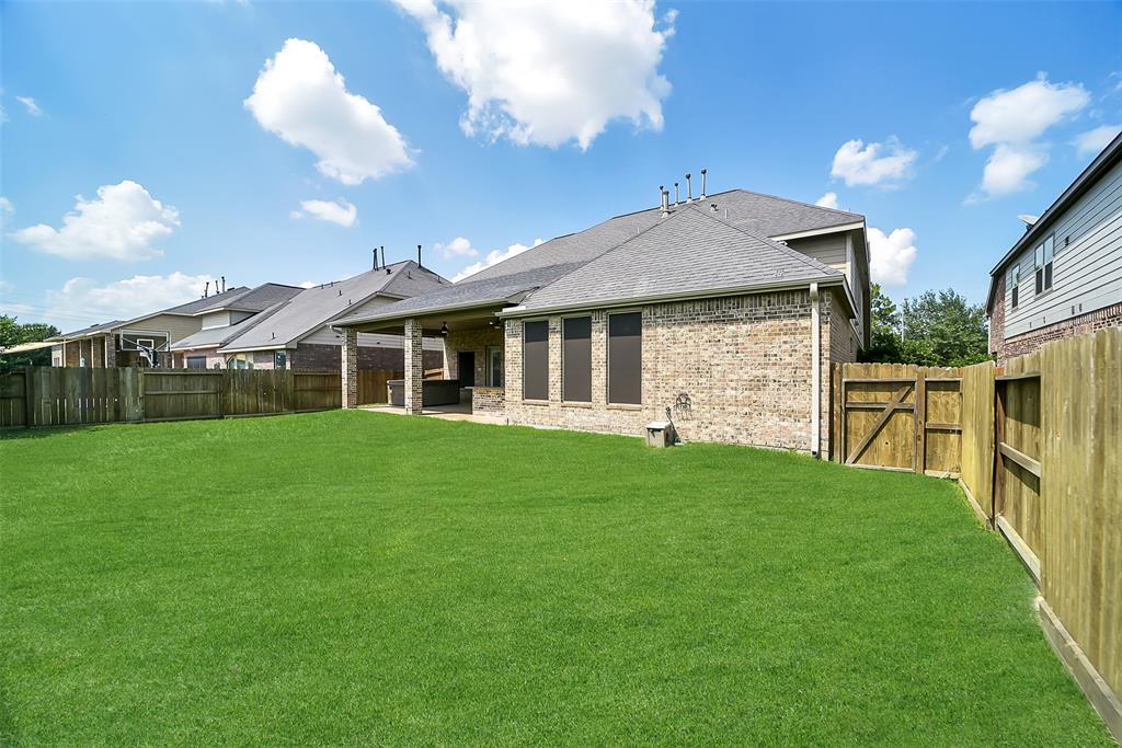 12910 Picket Hills Lane, Humble, Texas image 46