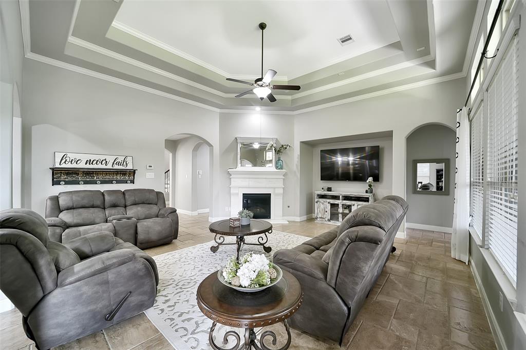 12910 Picket Hills Lane, Humble, Texas image 7