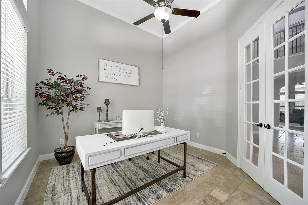 12910 Picket Hills Lane, Humble, Texas image 19