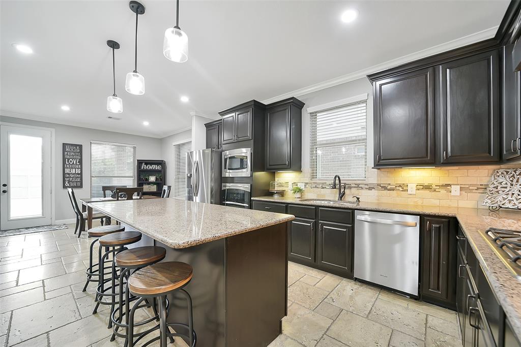 12910 Picket Hills Lane, Humble, Texas image 13