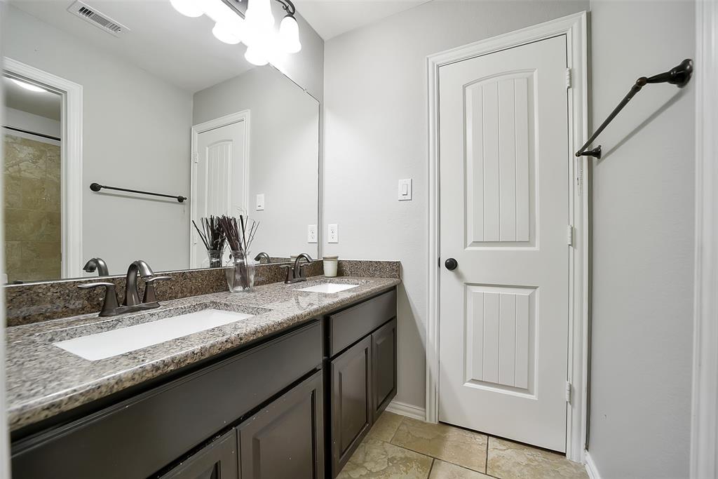 12910 Picket Hills Lane, Humble, Texas image 41