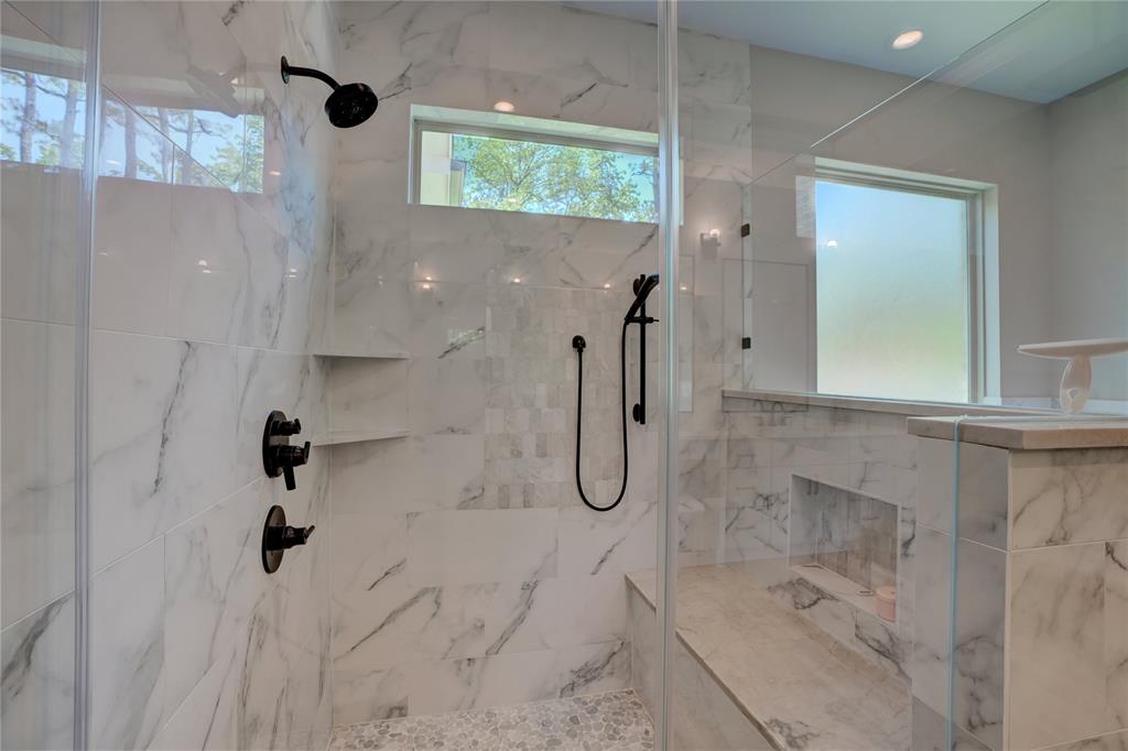 5 Stony Creek Drive, Conroe, Texas image 30